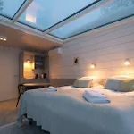 Northern Lights Ranch 5* ليفي