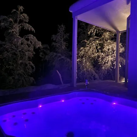 Northern Lights Ranch 5* Levi