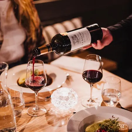 Northern Lights Ranch Hotel 5*