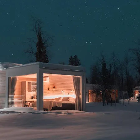 Northern Lights Ranch Hotel