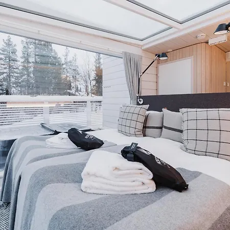 Northern Lights Ranch 5* Levi