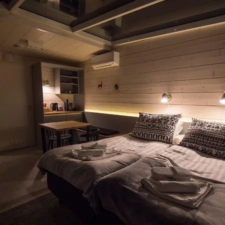 Northern Lights Ranch Hotel