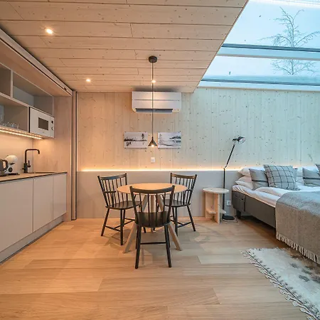 Northern Lights Ranch 5* Levi