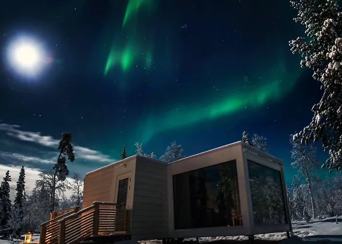 Northern Lights Ranch Hotel